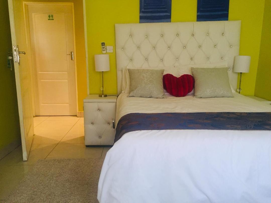 Mathlyn Guesthouse Gaborone Zewnętrze zdjęcie