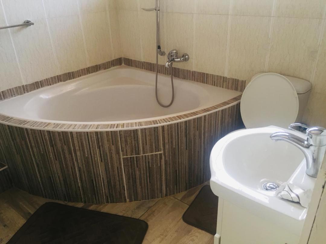 Mathlyn Guesthouse Gaborone Zewnętrze zdjęcie